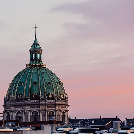 Charming 2-bed In Center Copenhagen